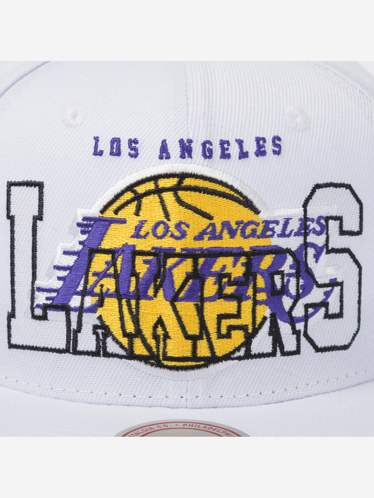Бейсболка с прямым козырьком MITCHELL NESS HS10387-LALWHIT Los Angeles Lakers NBA (белый)