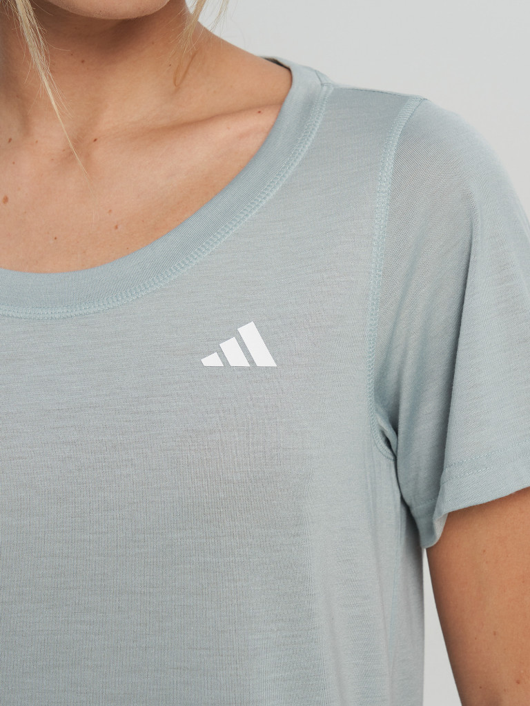 Футболка женская Adidas
