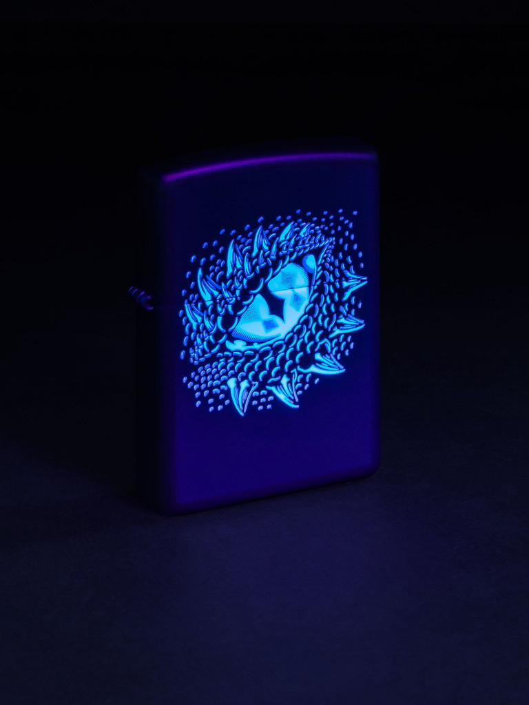 Зажигалка бензиновая ZIPPO 48608 Dragon Eye