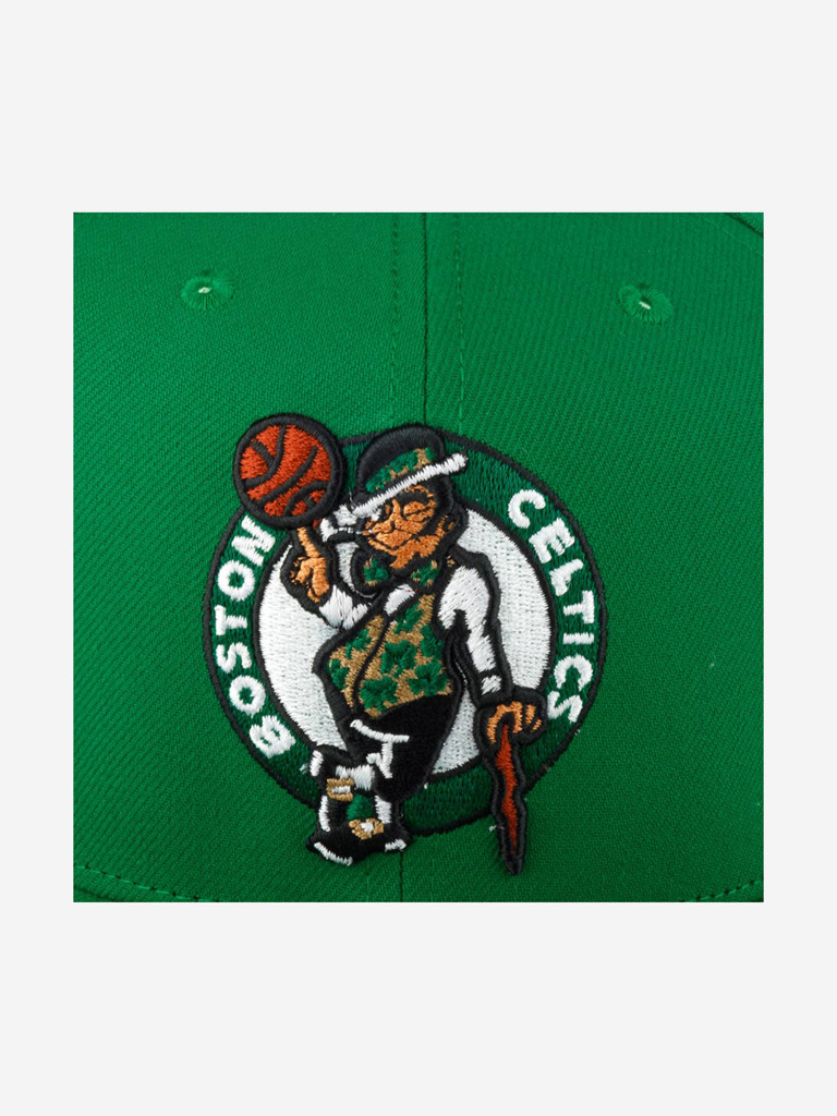 Бейсболка с прямым козырьком MITCHELL NESS HHSS5341-BCEYYPPPGREN Boston Celtics NBA (зеленый)