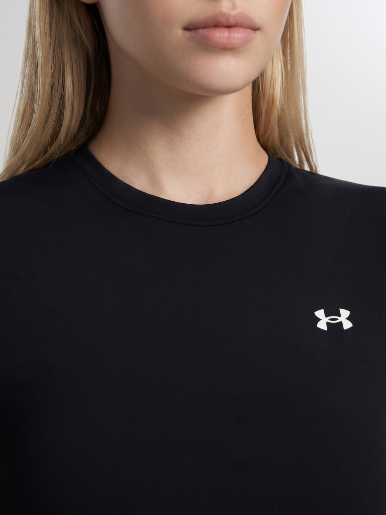 Футболка женская Under Armour Motion Fitted