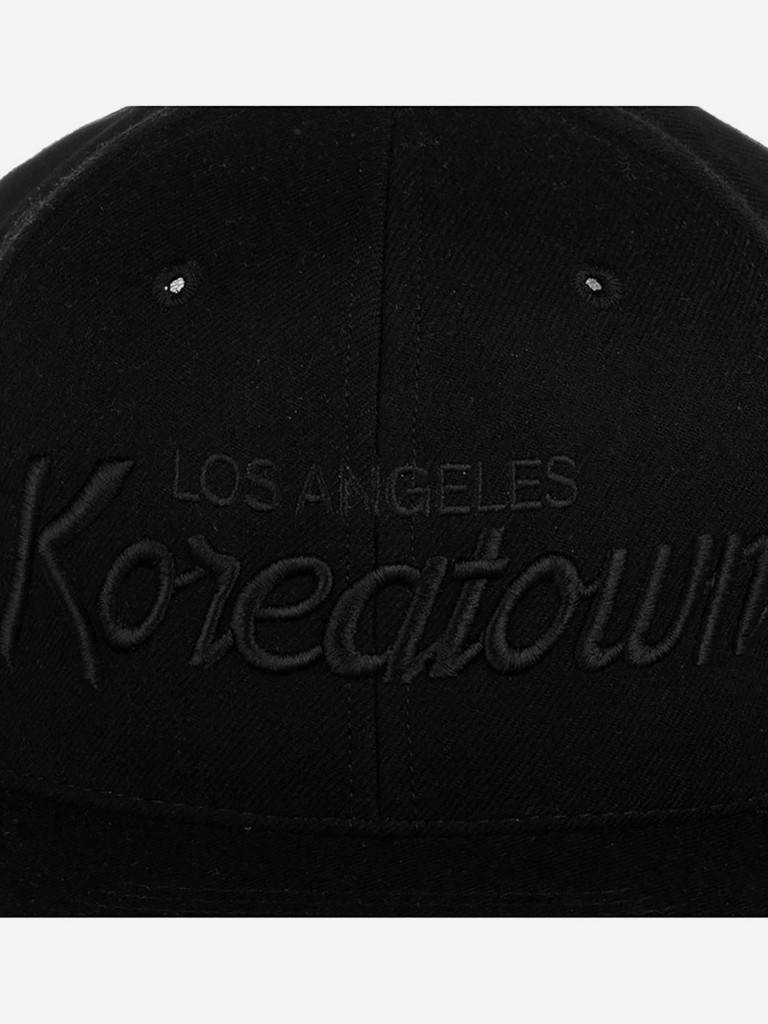 Бейсболка с прямым козырьком HOOD 100-MWL025-CA016-BK Koreatown Tonal 3D (черный)