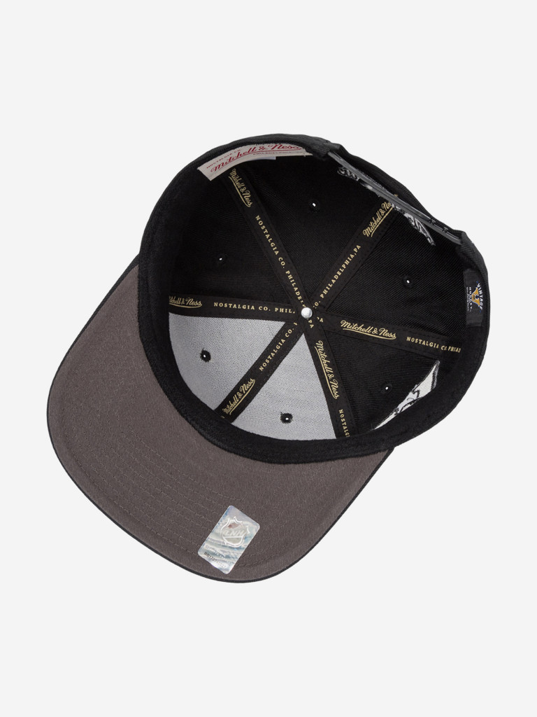 Бейсболка с прямым козырьком MITCHELL NESS HS11515-ADUBLCK Anaheim Ducks NHL (черный)