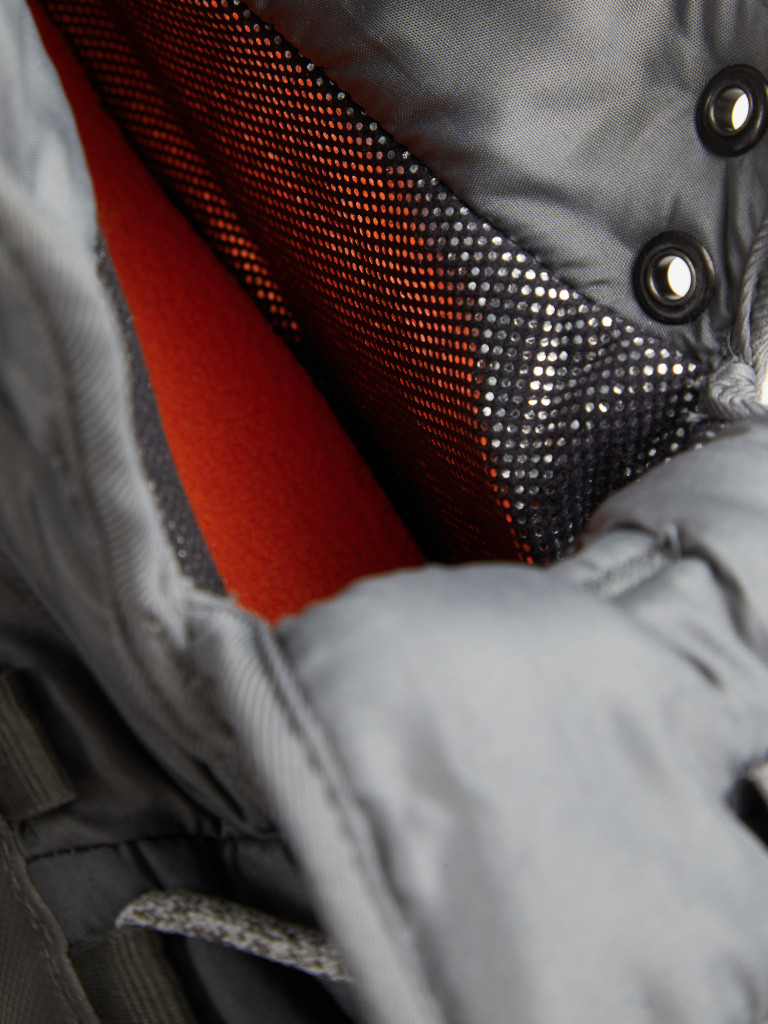 Сапоги утепленные женские Columbia Slopeside Village Omni-Heat Mid