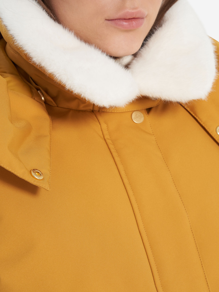 Куртка утепленная женская Cordillero