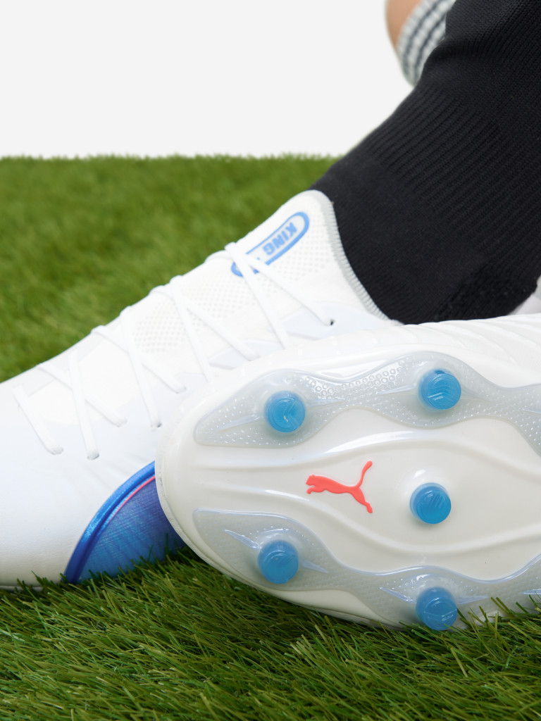 Бутсы мужские PUMA King Ultimate Fg/Ag