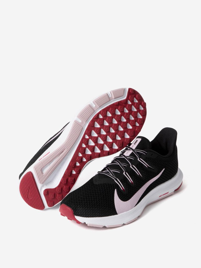 Кроссовки женские Nike Quest 2