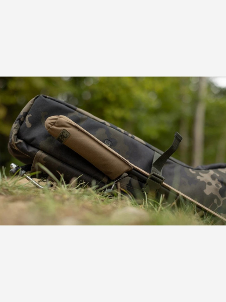 Чехол KORDA для 3-х удилищ Compac 3 Rod Holdall 10ft Dark Kamo
