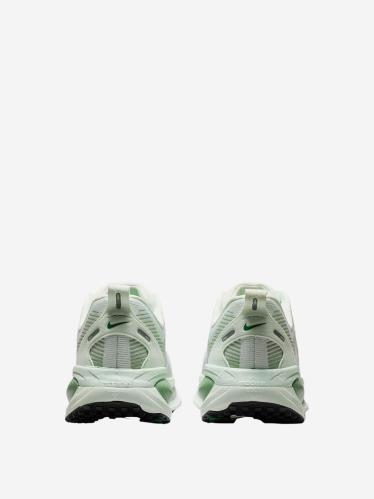 Кроссовки женские Nike Vomero 18