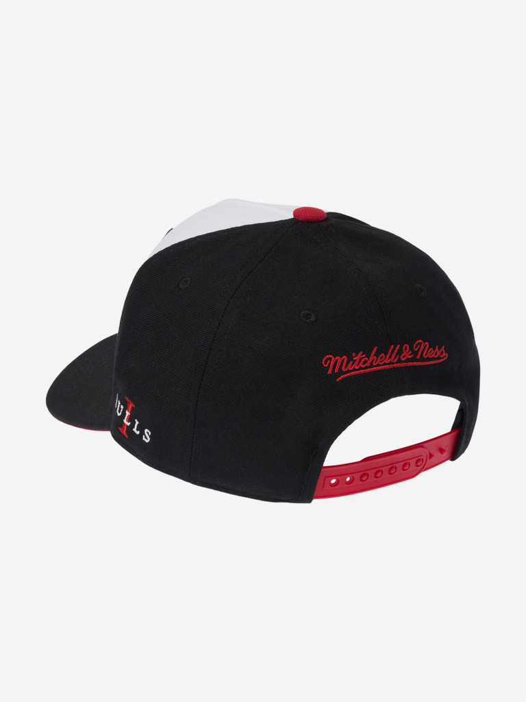 Бейсболка MITCHELL NESS HP13210-CBUWHRD Chicago Bulls NBA