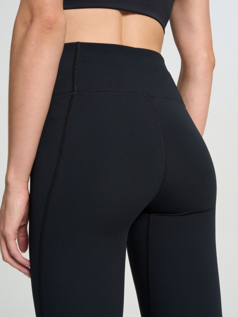 Брюки женские Under Armour Motion