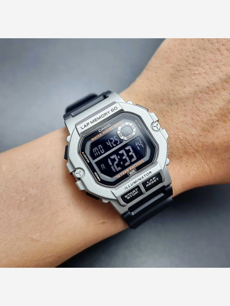 Наручные часы CASIO