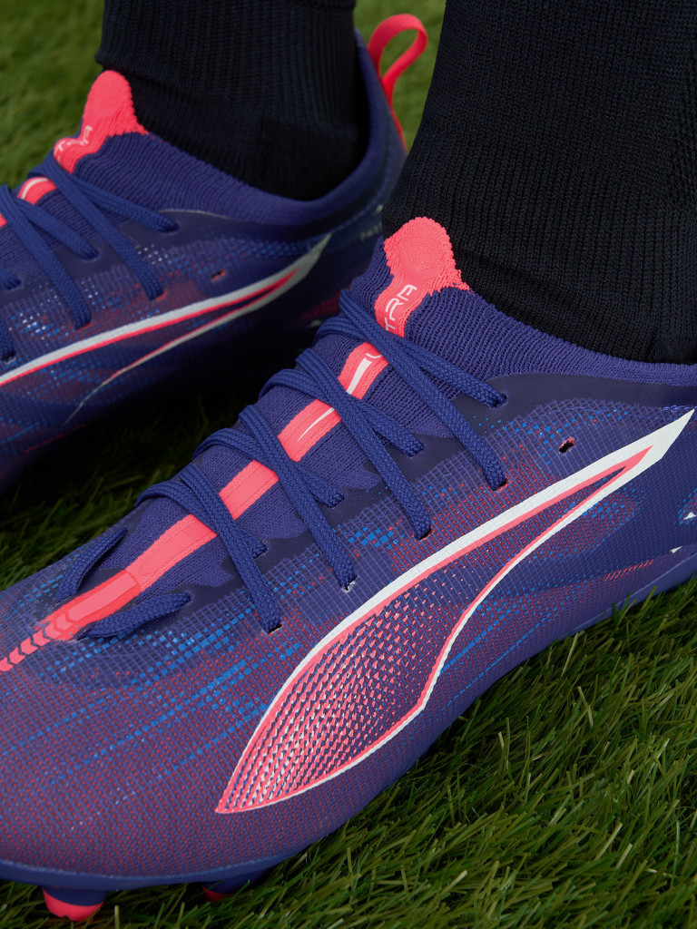 Бутсы для мальчиков PUMA Ultra 5 Pro Fg/Ag Jr