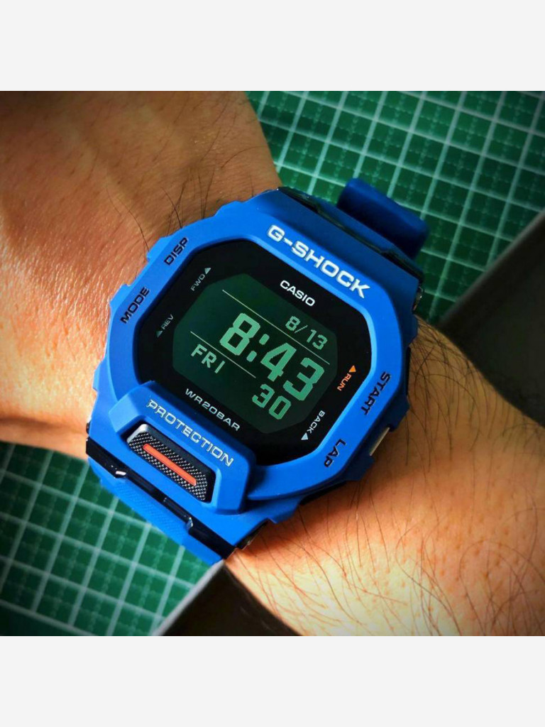 Спортивные часы CASIO G-SHOCK GBD-200-2E