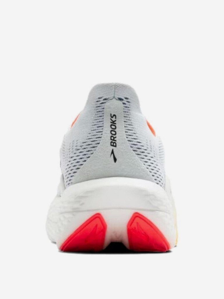Кроссовки Brooks Hyperion Max 2