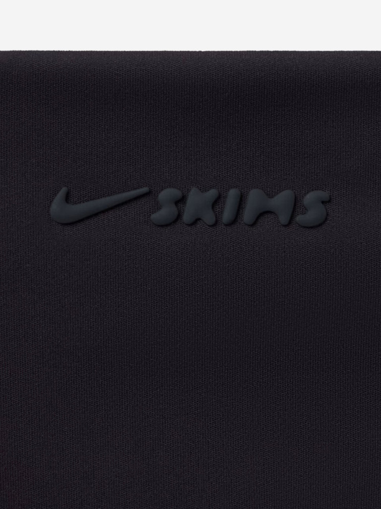 Велосипедки женские Nike SKIMS