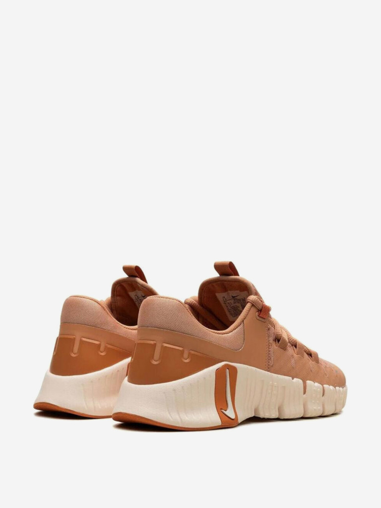 Кроссовки женские Nike Free Metcon 5