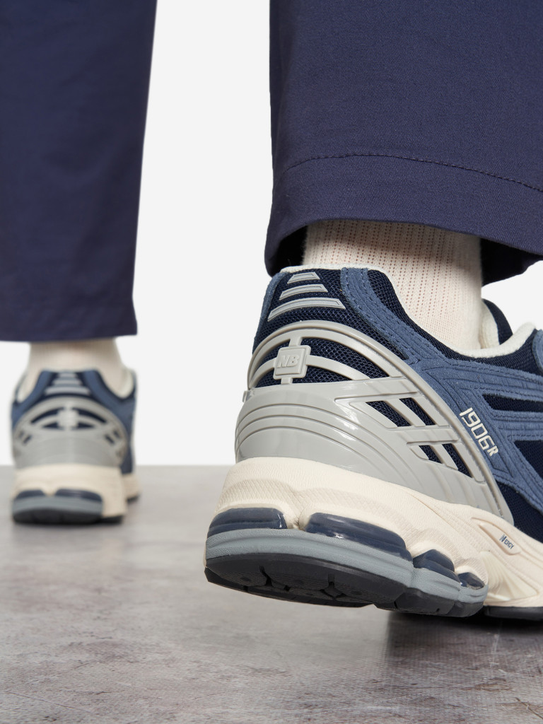 Кроссовки мужские New Balance 1906R