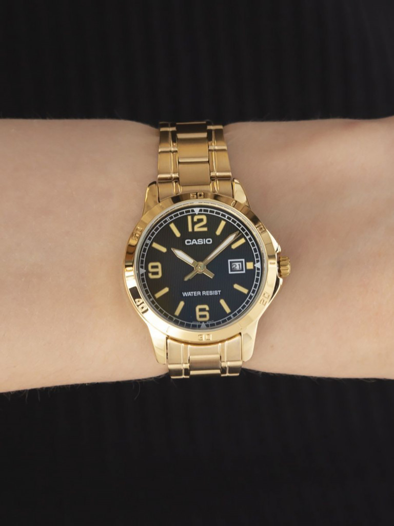 Наручные часы CASIO