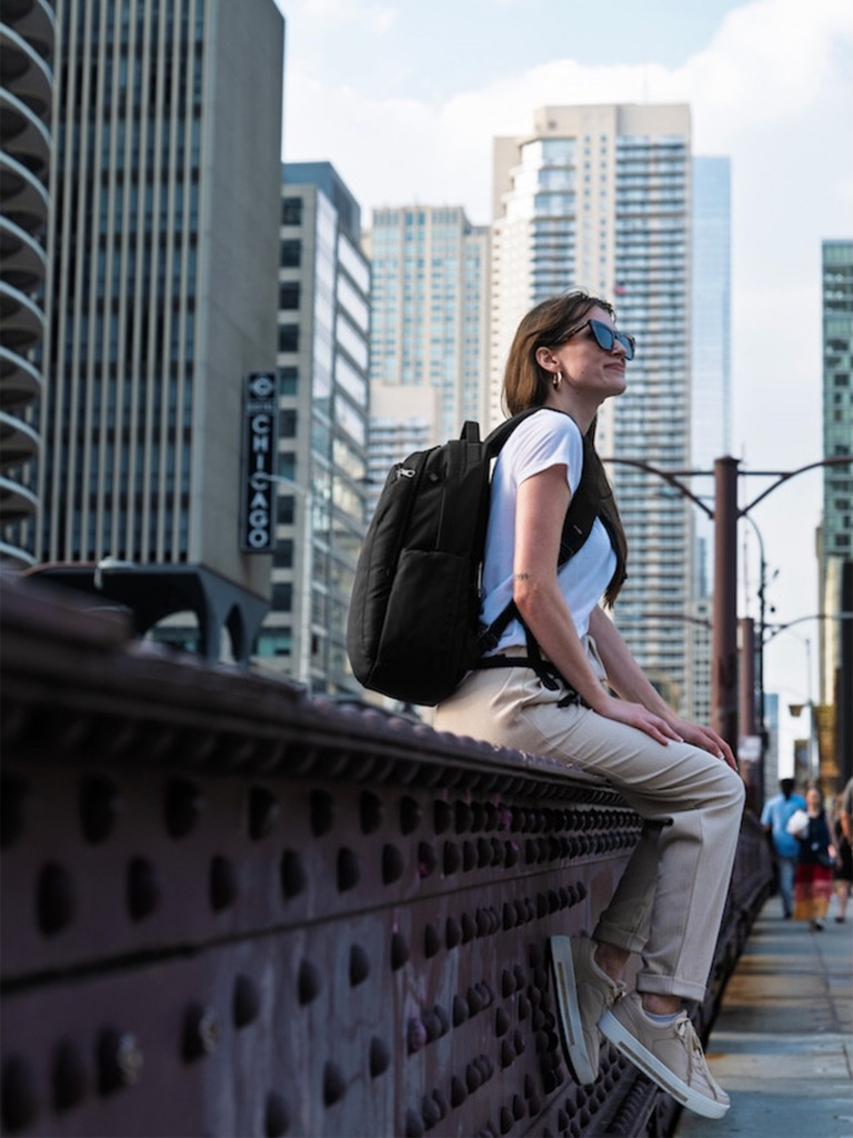 Рюкзак антивор Pacsafe V 26L Tour, Jet Black, 26 л.