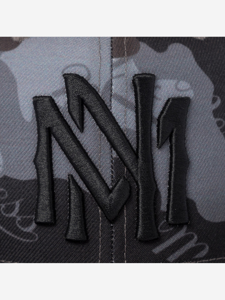 Бейсболка MITCHELL NESS HHSS5006-MNNYYPPPBLCK
