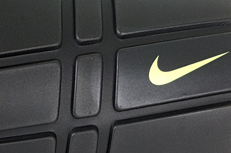 Массажный ролик Nike Accessories