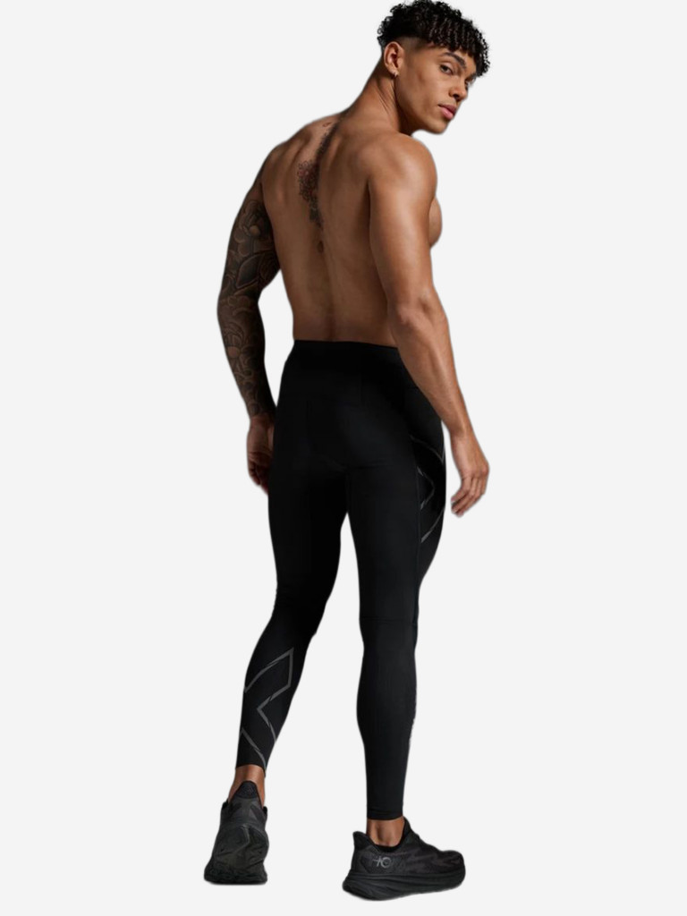 Компрессионные тайтсы 2XU Light Speed Compression T Lights Black