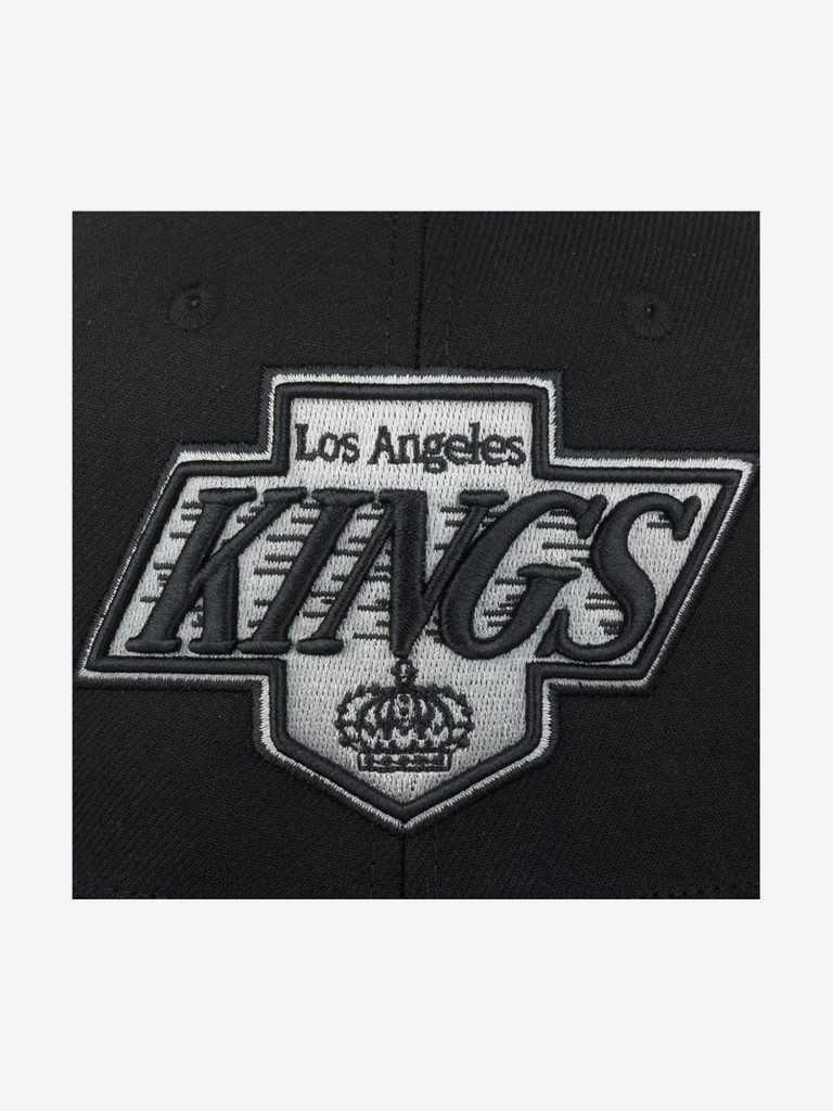 Бейсболка MITCHELL NESS HHSS5370-LAKYYPPPBLCK Los Angeles Kings NHL (черный)