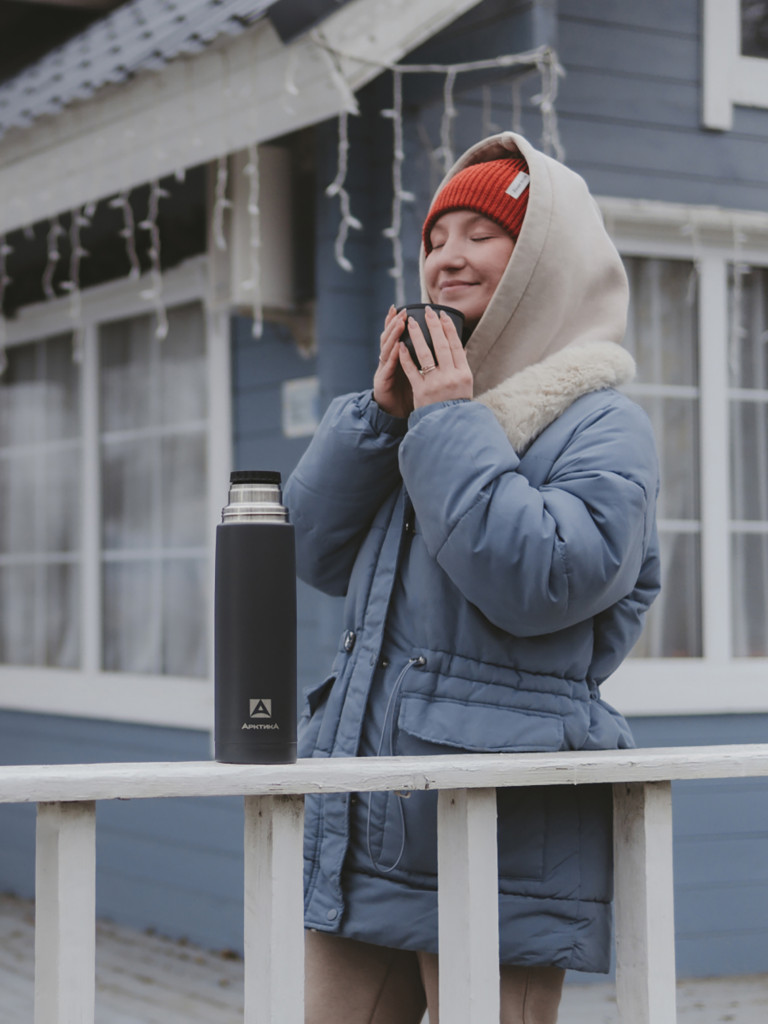 Термос вакуумный Арктика 1 л, графит