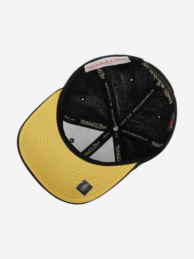 Бейсболка с прямым козырьком MITCHELL NESS 6HSSMM19489-CBUBLCK Chicago Bulls NBA (черный)