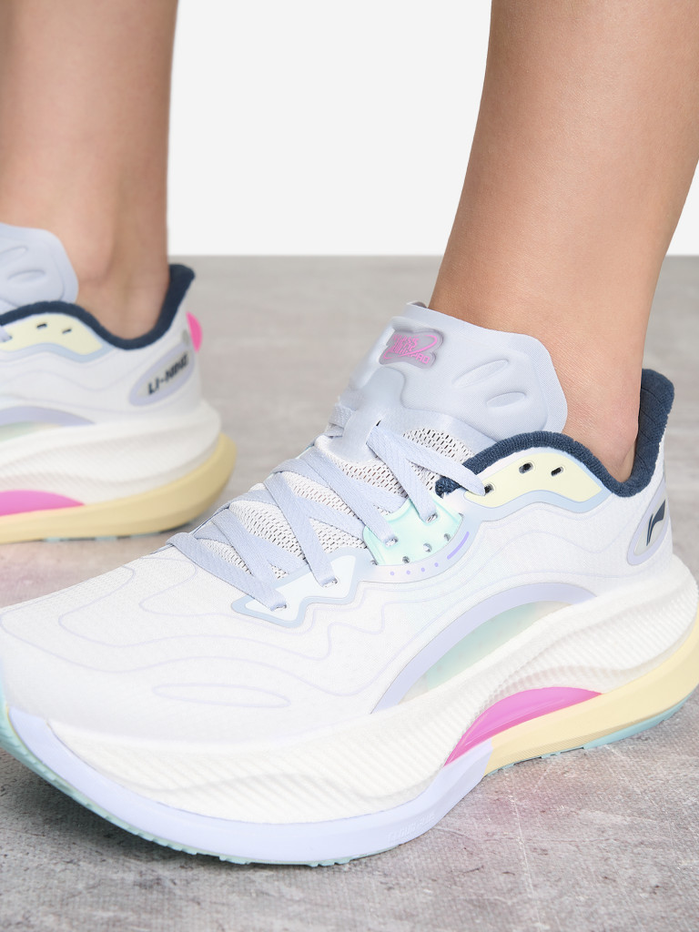 Кроссовки женские Li-Ning Yueying 4 Pro