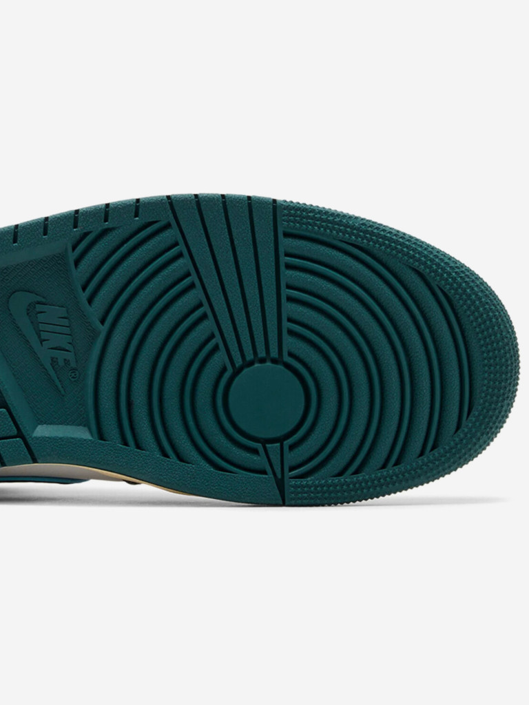 Кеды женские Nike Jordan 1 Mid SE