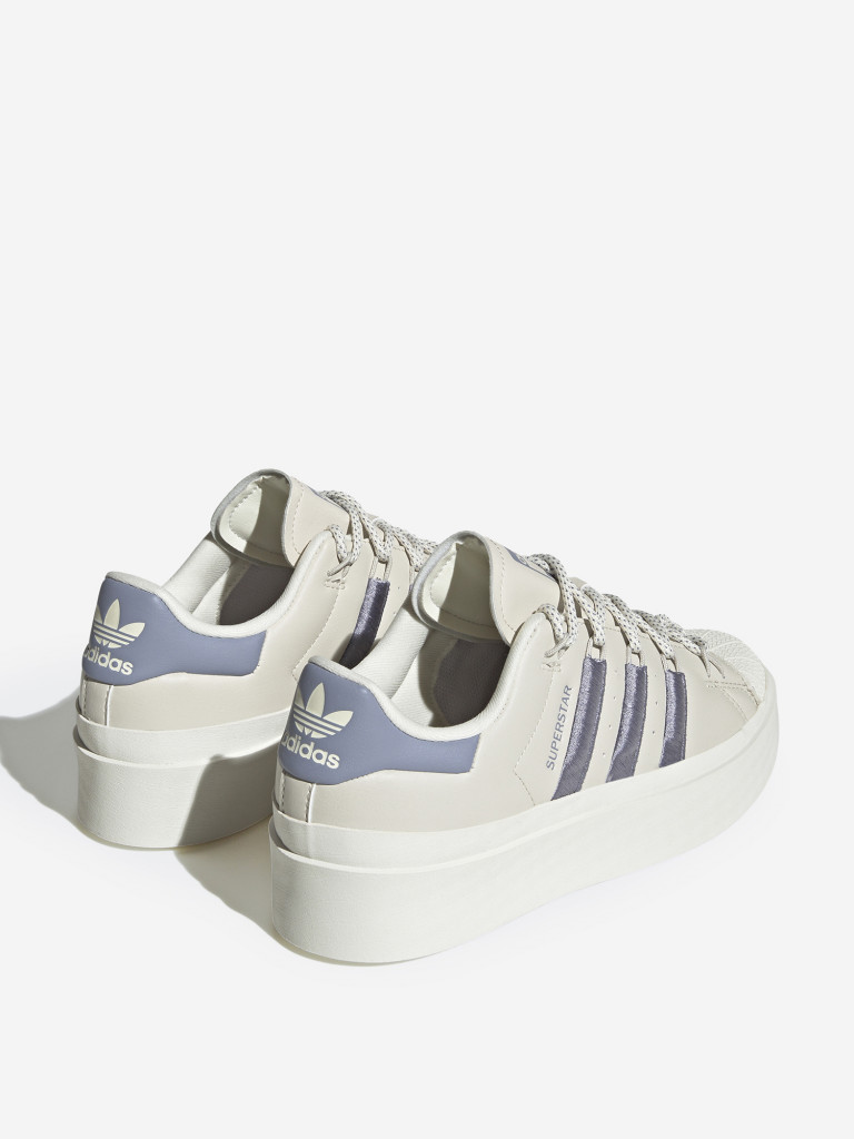 Кеды женские adidas Superstar Bonega молочныйголубой цвет — купить за  13999 руб. со скидкой 20 %, отзывы в интернет-магазине Спортмастер