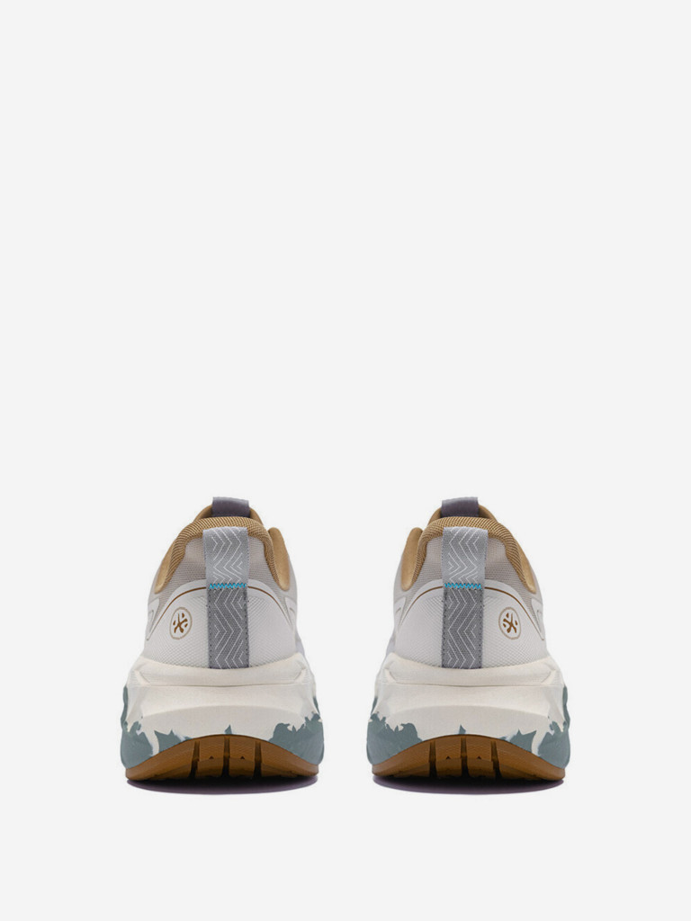 Кроссовки BMAI