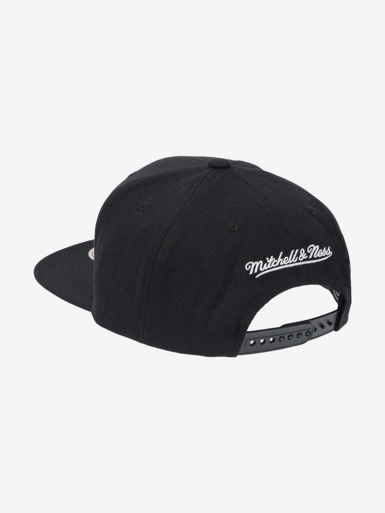 Бейсболка с прямым козырьком MITCHELL NESS HS8035-LAKBLCK Los Angeles Kings NHL (черный)