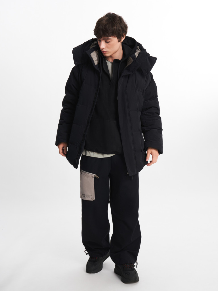 Пуховик мужской оверсайз Demix x AYTΛO