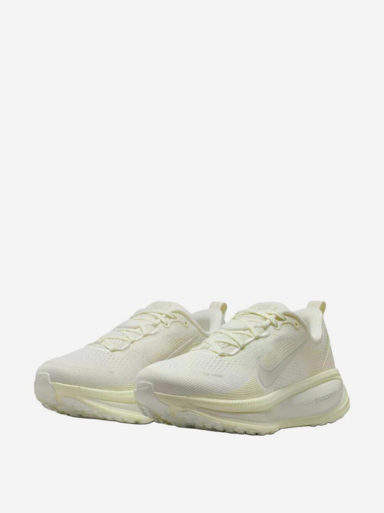 Кроссовки Nike Vomero 18