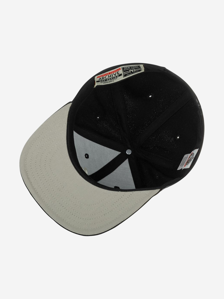 Бейсболка с прямым козырьком AMERICAN NEEDLE 21006A-NBY New York Black Yankees Archive 400 NL