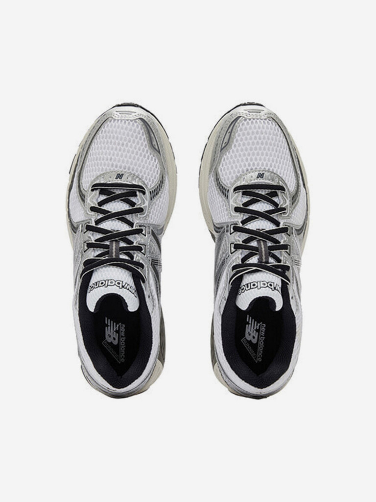 Кроссовки New Balance 860 V2