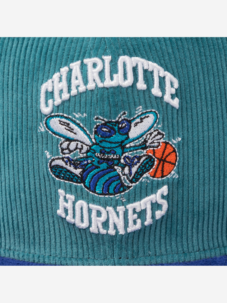 Бейсболка с прямым козырьком MITCHELL NESS HS10048-CHOTEAL Charlotte Hornets NBA (голубой)