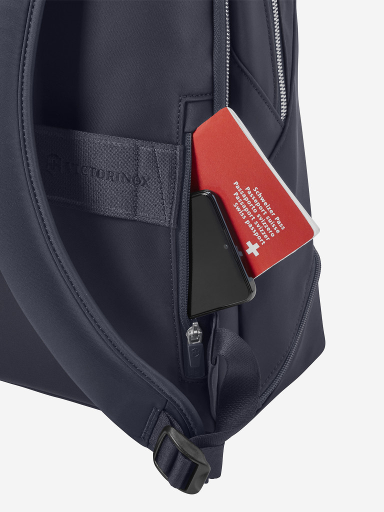 Рюкзак городской VICTORINOX Victoria Signature Deluxe Backpack с отделением для ноутбука 15”