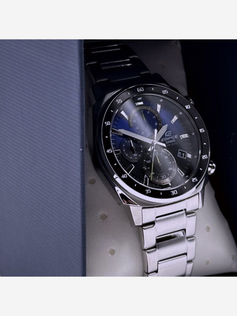 Спортивные часы CASIO EDIFICE EFV-600D-2A