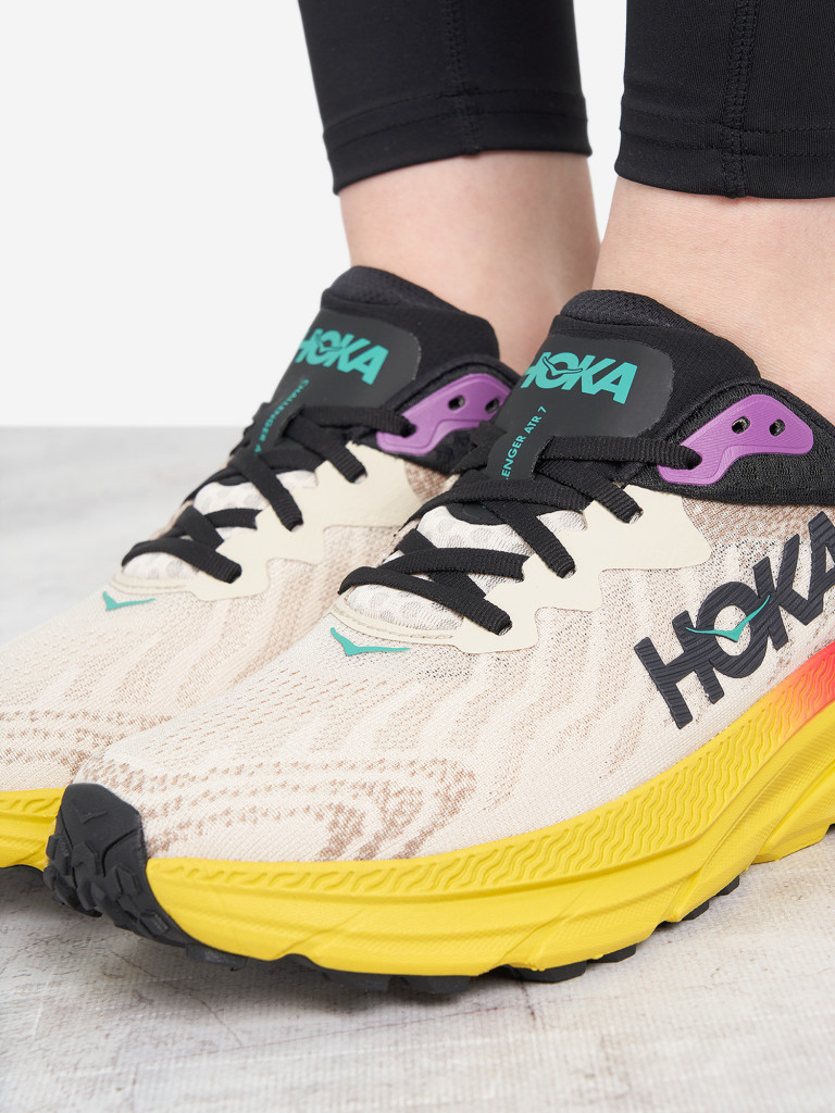 Кроссовки женские Hoka One One Challenger ATR 7