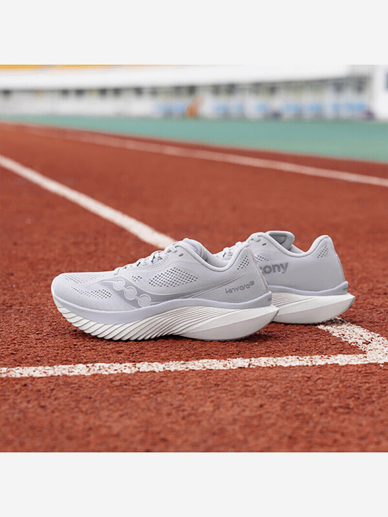 Кроссовки Saucony Kinvara 15