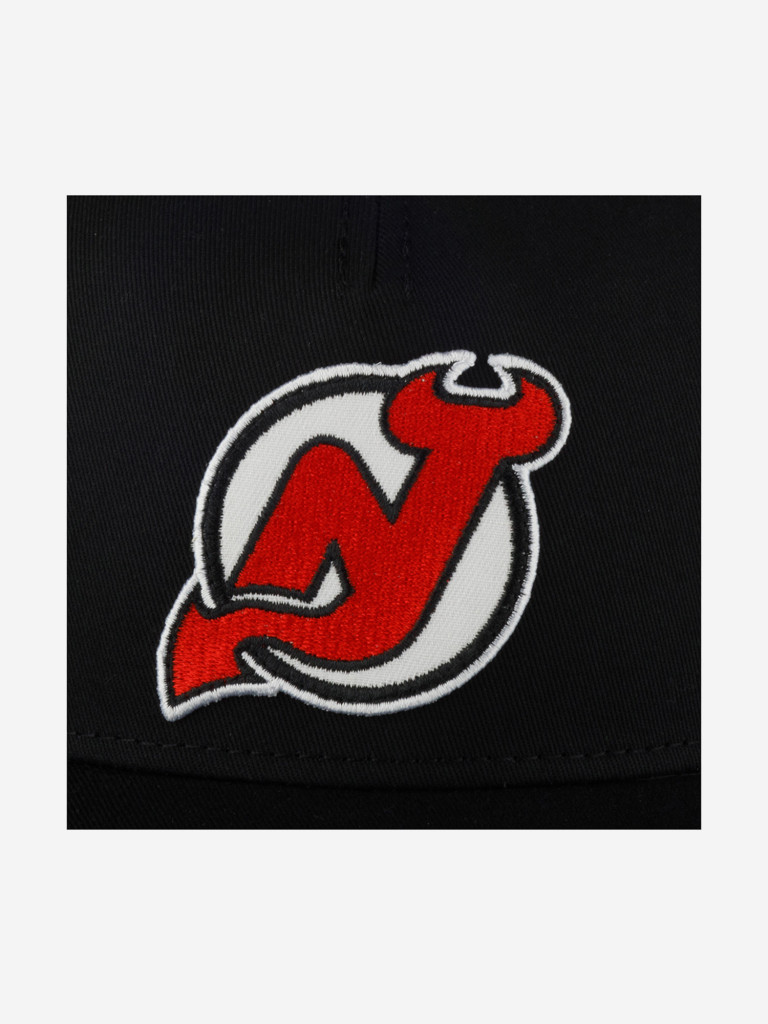 Бейсболка с сеточкой AMERICAN NEEDLE 23018A-NJD New Jersey Devils Hotfoot NHL (черный)