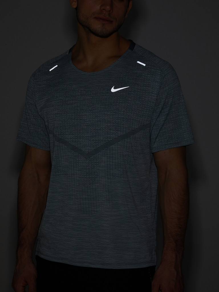 Футболка мужская Nike Dri-FIT ADV Techknit Ultra