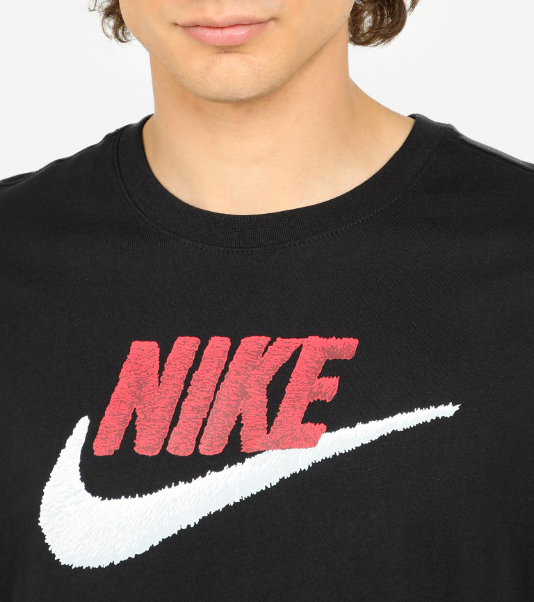 Футболка мужская Nike Sportswear