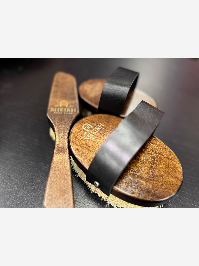 Премиальный подарочный комплект щеток для ухода за лошадью SHEIKH HORSE BRAND