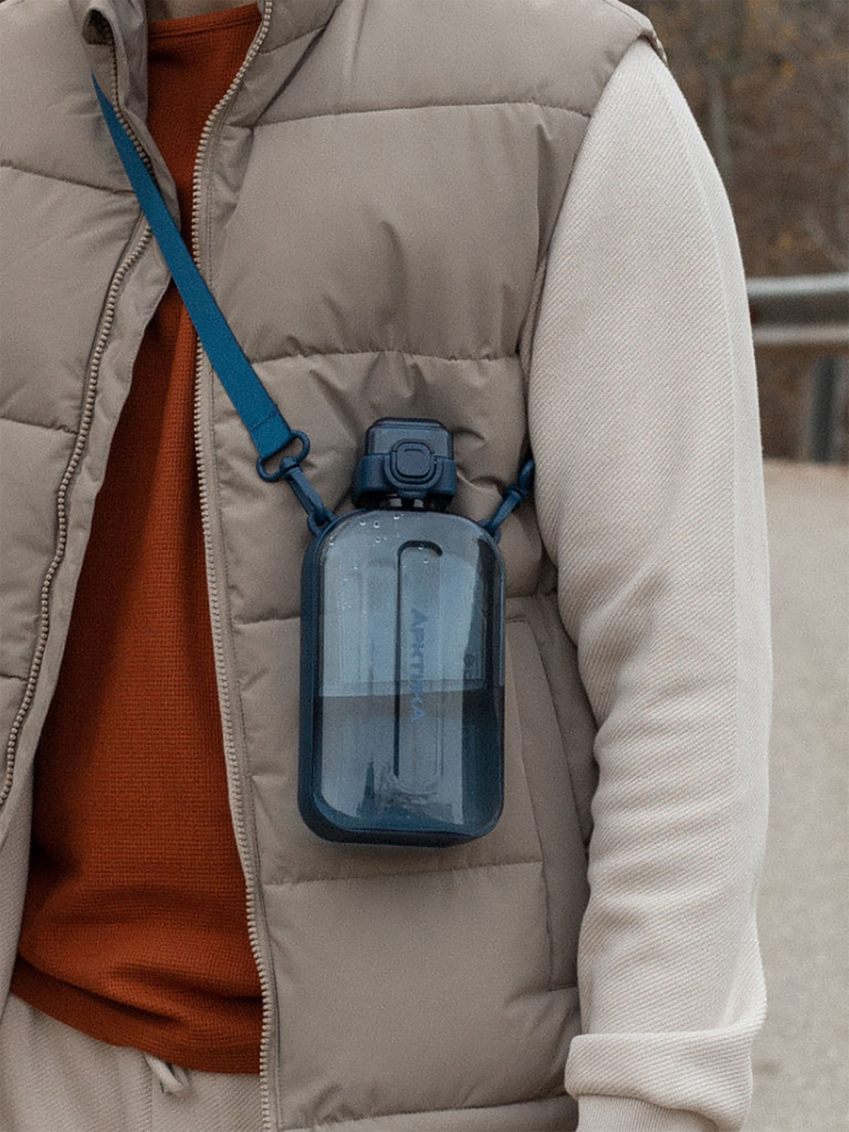 Бутылка тритановая 750 мл с регулируемым ремешком, нордик