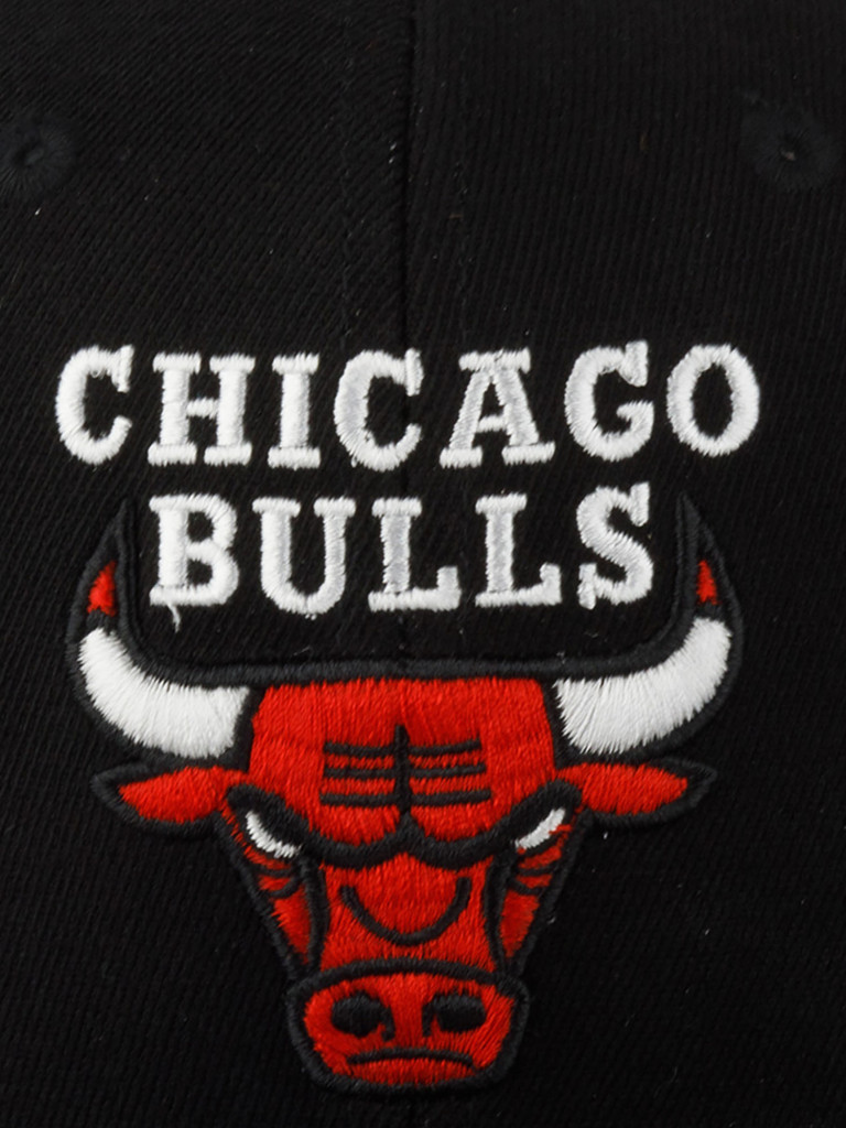 Бейсболка MITCHELL NESS 6HSSFH21HW014-CBUBLCK Chicago Bulls NBA (черный)